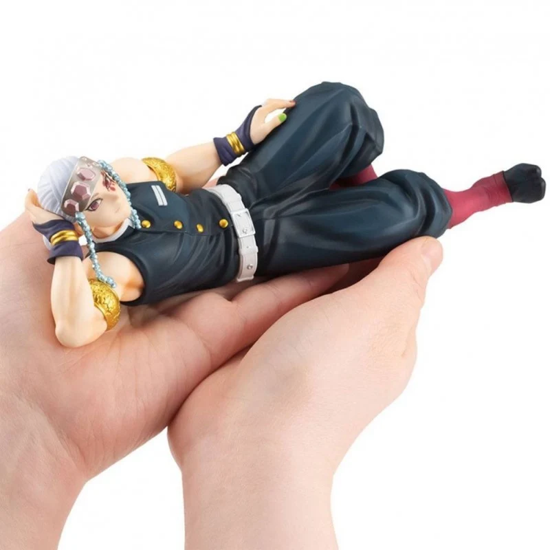 Figura Uzi - Demon Slayer: Kimetsu No Yaiba 15cm