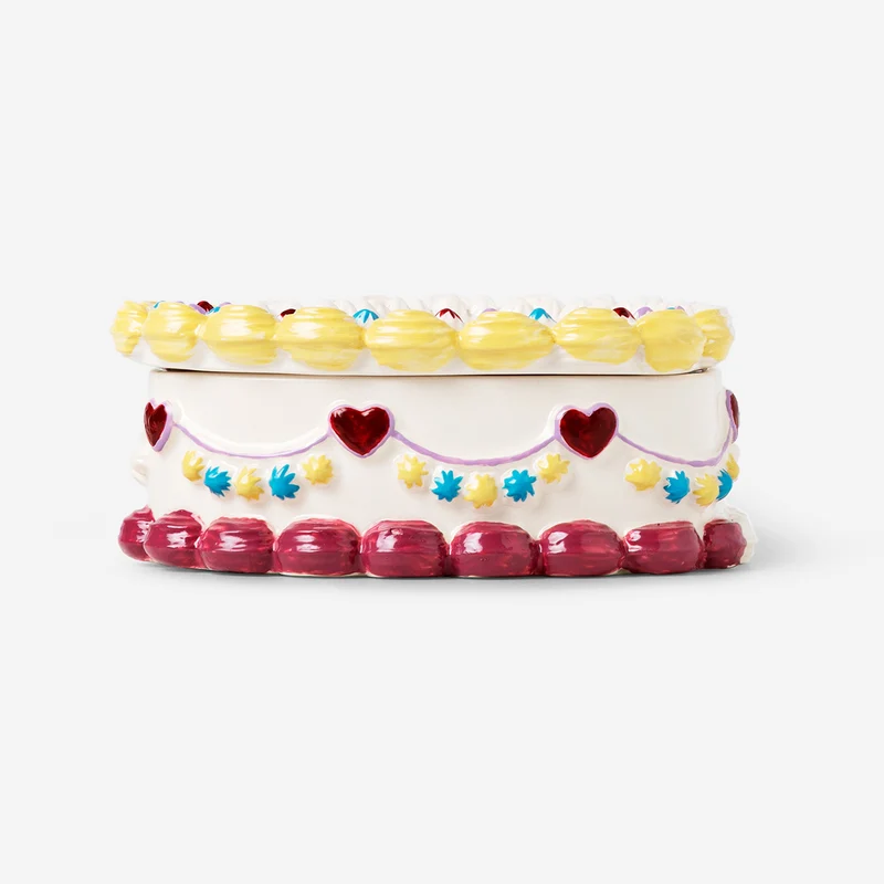 DIY decorative heart cake jar