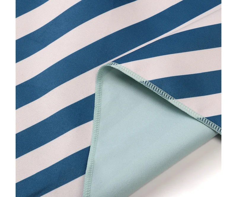 Toalla Playa Microfibra · Stripes Blues & Beyond