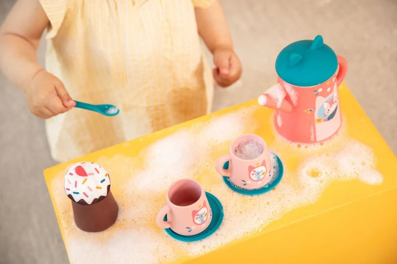 Set de té para el baño · Lilliputiens