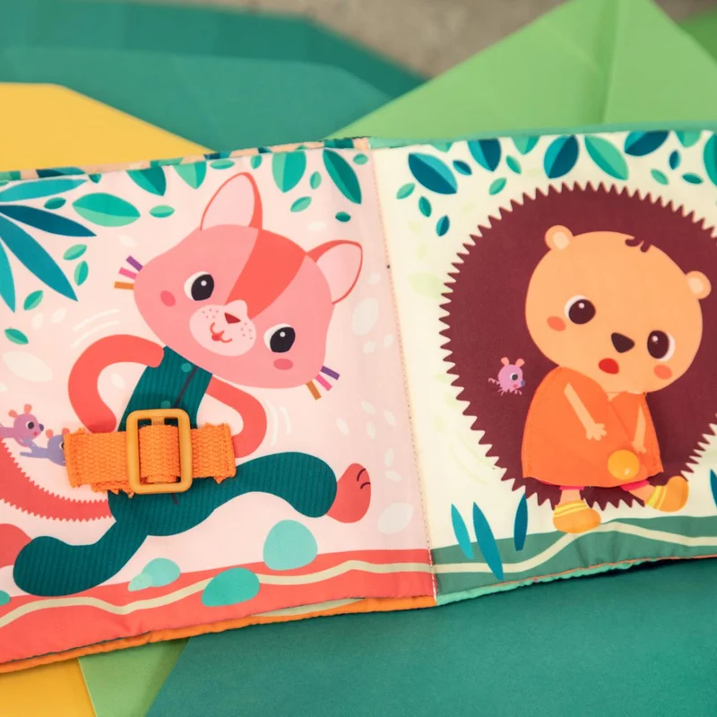 Libro Jules aprendiendo a vestirse · Lilliputiens