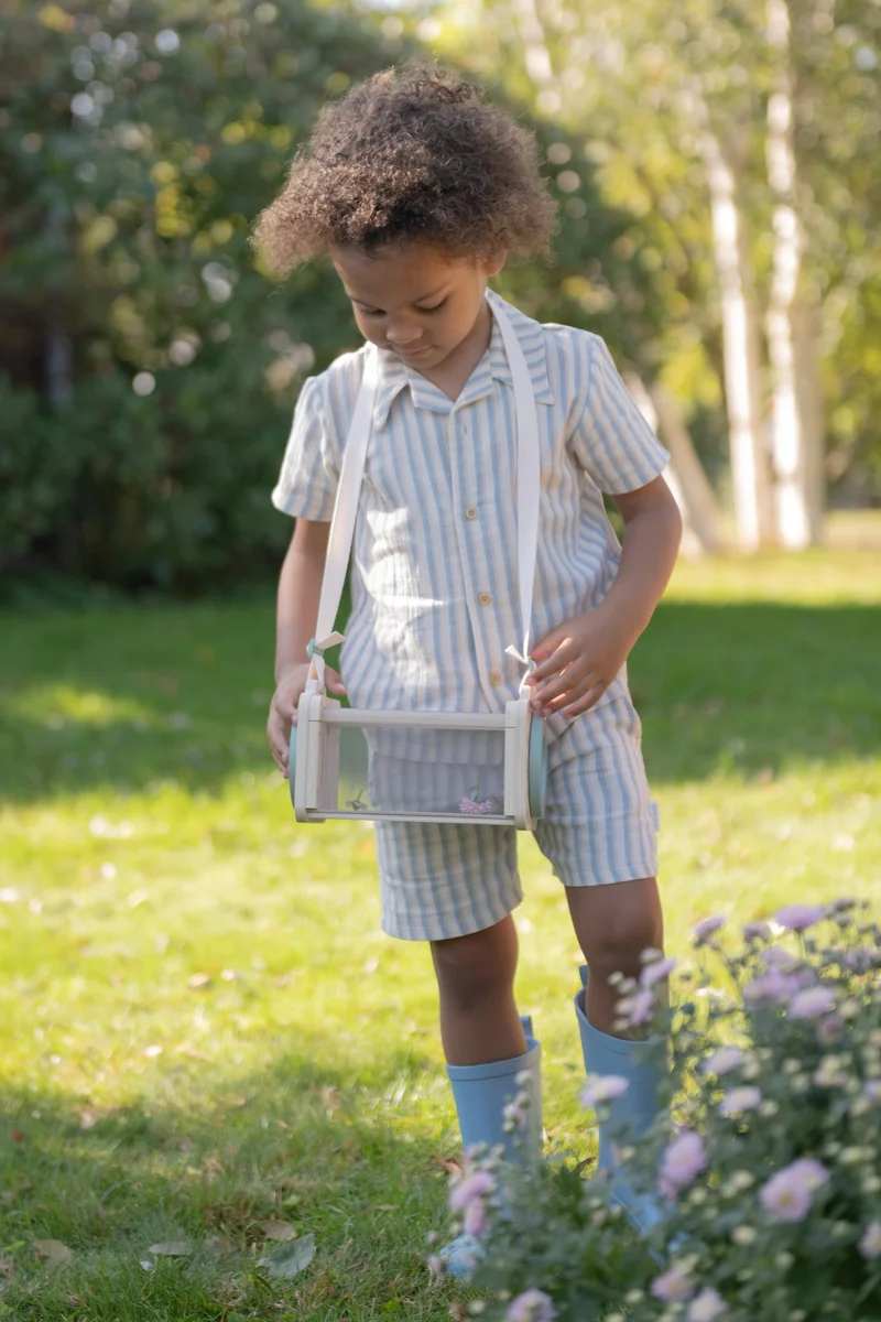 Caja para insectos con lupa Forest Friends FSC · Little Dutch