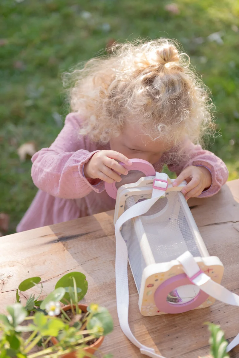 Caja para insectos con lupa Fairy Garden FSC · Little Dutch
