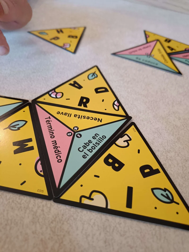 P de Pizza - Juego de mesa - Mercurio - 2-4 jugadores - 8+ años - 15 min