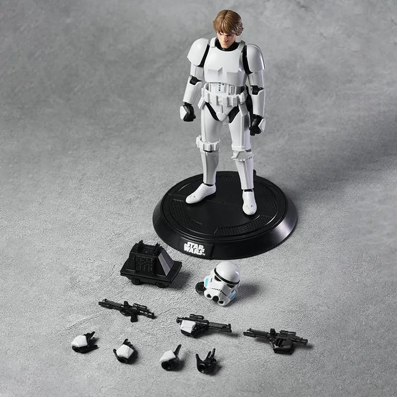 Blokees Star Wars Champion Class: A New Hope - Luke Skywalker Stormtrooper 75804