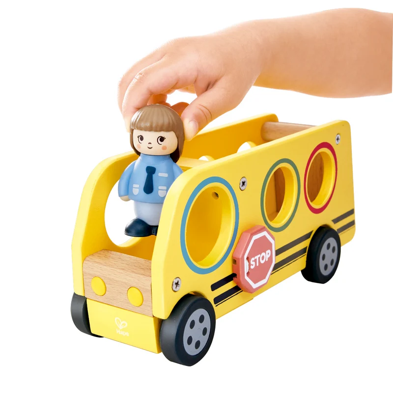 Bus escolar divertido · Hape
