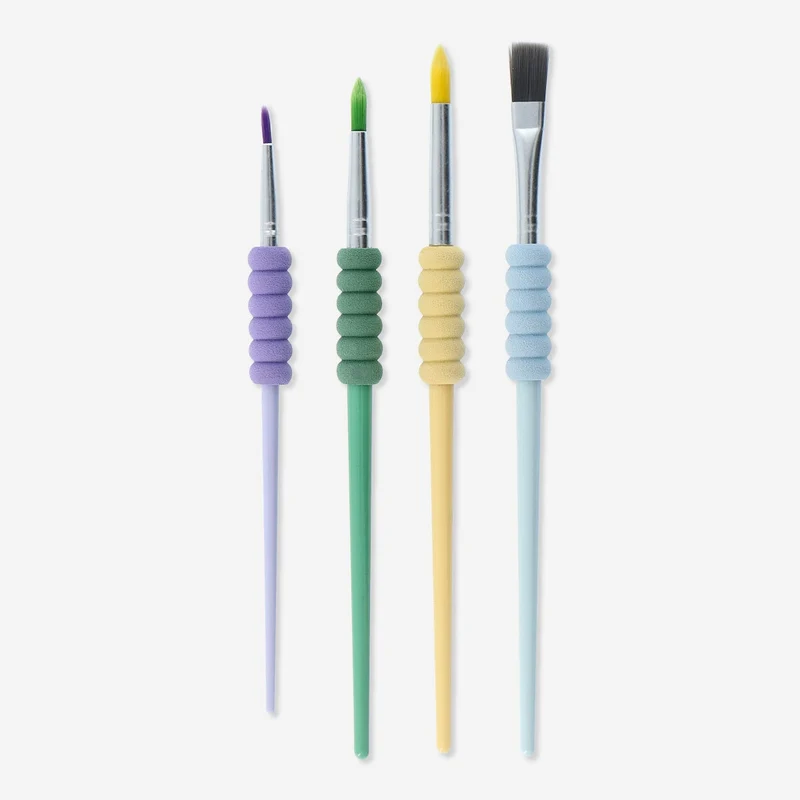 Paintbrushes. Synthetic hair