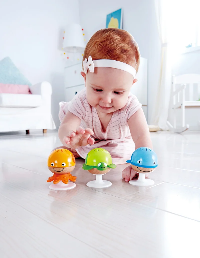 Juego de Sonajeros con Ventosa · Hape