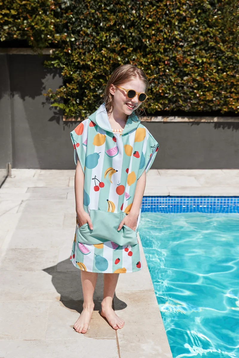 Poncho Five a Day · Dock & Bay