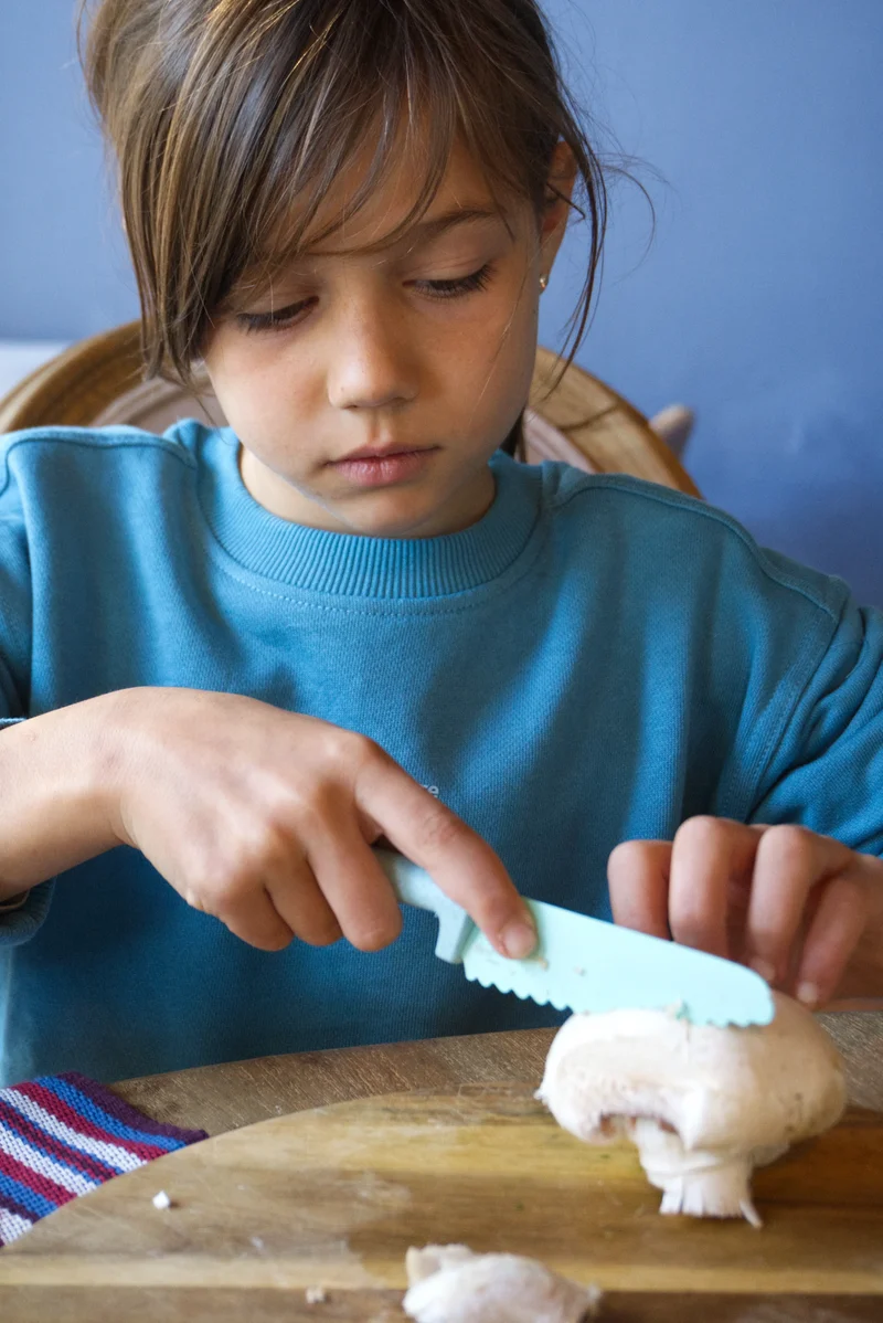 Cuchillo Classic Seguro para Niños KLYV Aqua · Skagfa