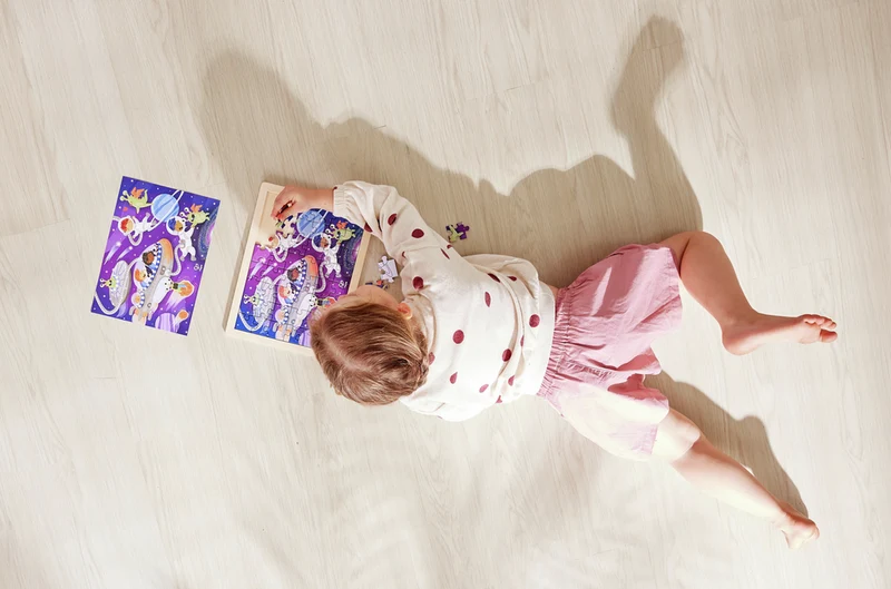 Puzzle amigos del espacio · Hape