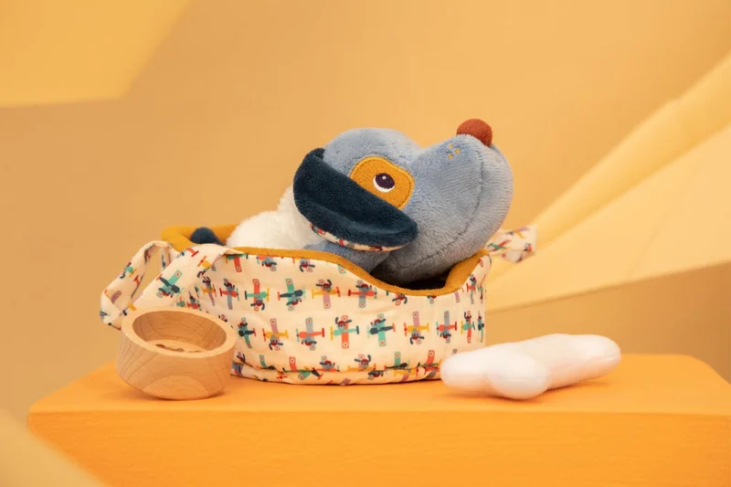 Jules el perro y su cesta · Lilliputiens