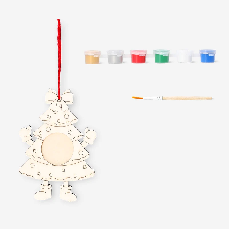DIY Christmas tree frame