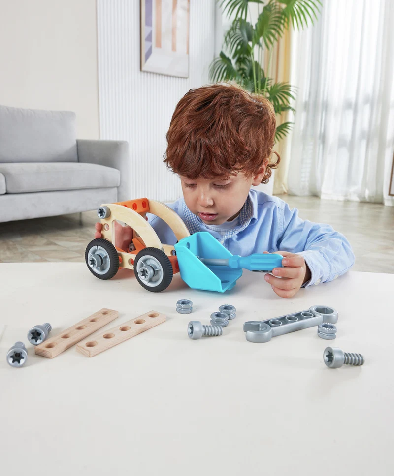 Build, "n" Drive Car Set · Hape