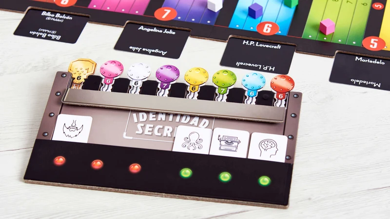 Identidad Secreta - Juego de mesa - Tranjis - 3-8 jugadores - 10+ años - 30 min