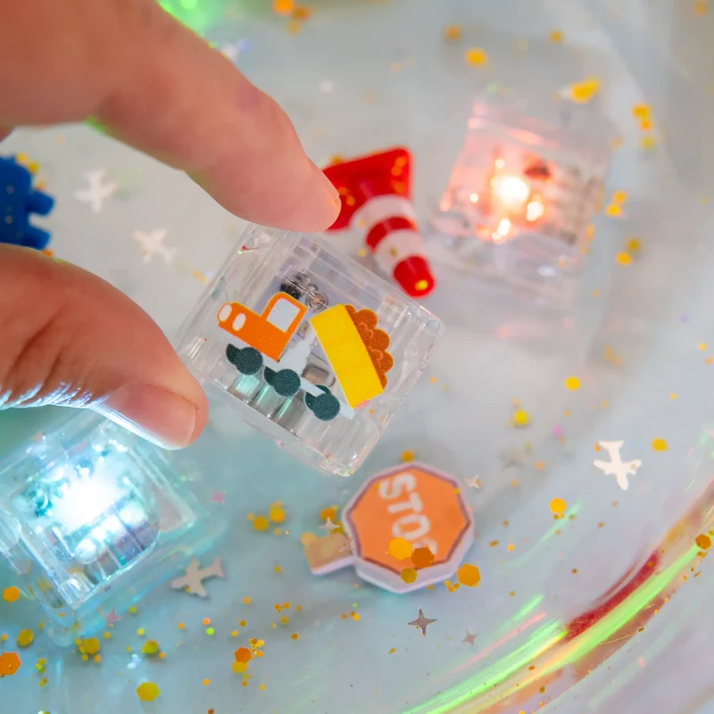 GloPals Set regalo 6 cubos de luz Automóviles