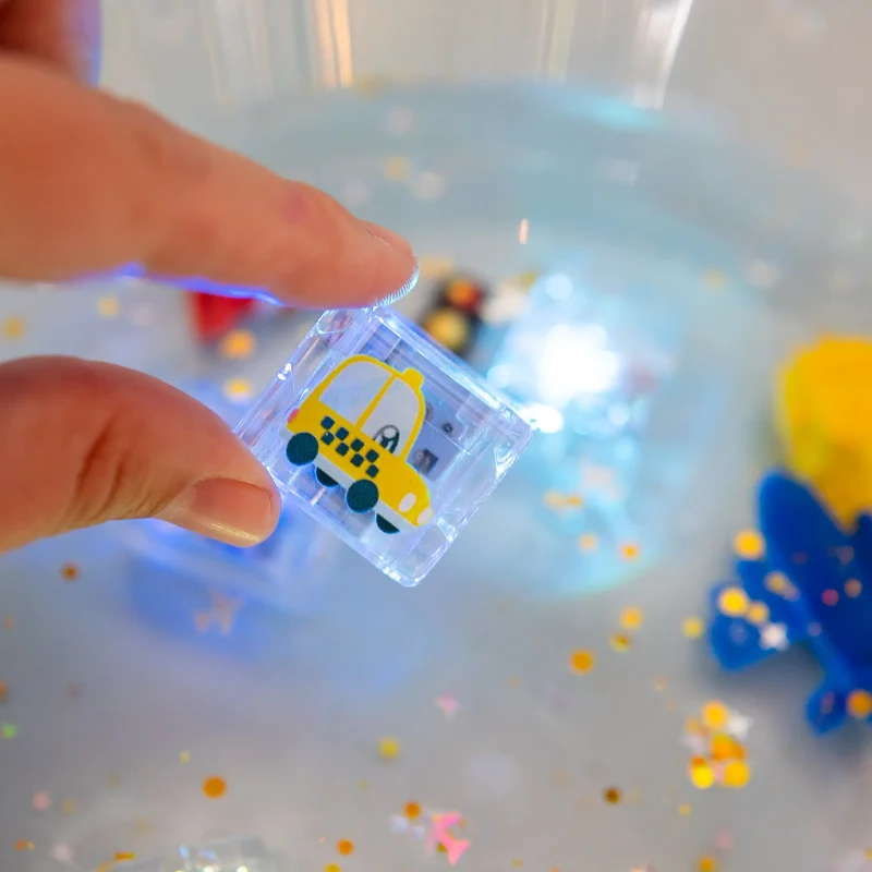 GloPals Set regalo 6 cubos de luz Automóviles