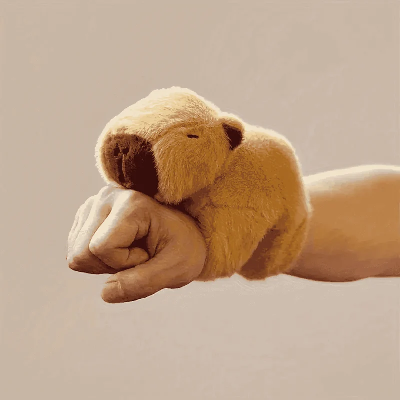 Brazalete Capibara de Peluche