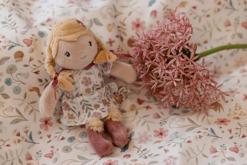 Julia Muñeca Blandita Pequeña Nueva · Little Dutch