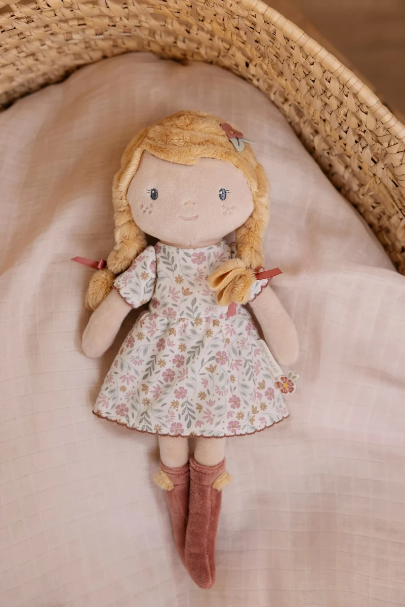 Julia Muñeca Blandita Nueva · Little Dutch