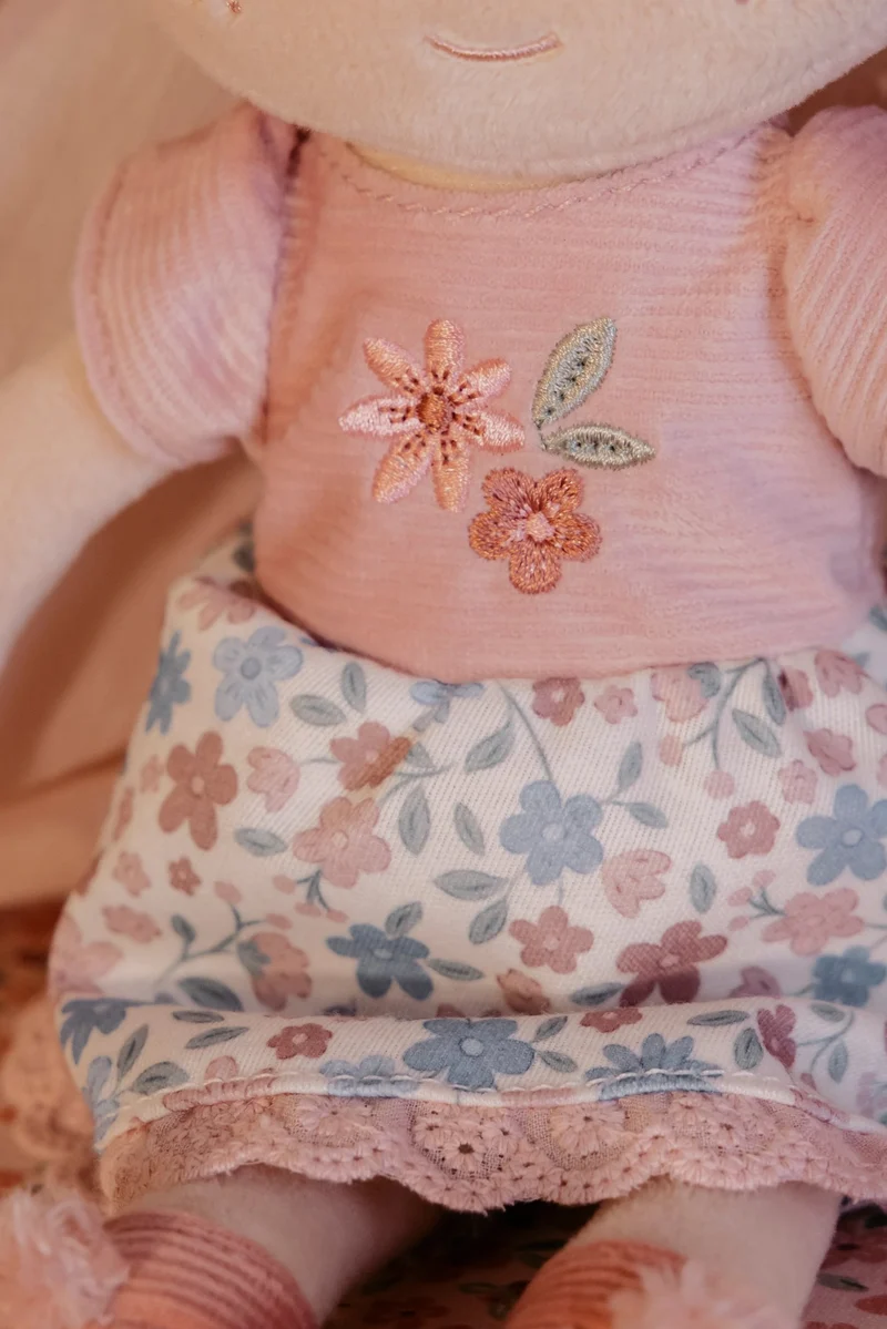 Rosa Muñeca Blandita Nueva · Little Dutch