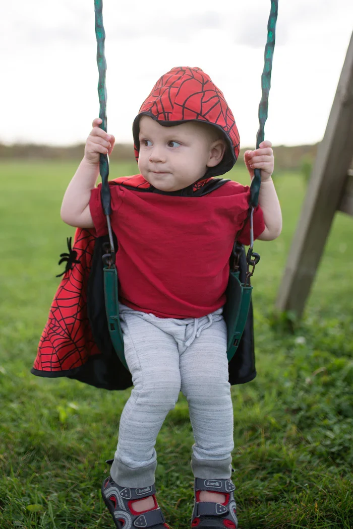 Capa Reversible Spiderman/Batman Great Pretenders 2-3 años
