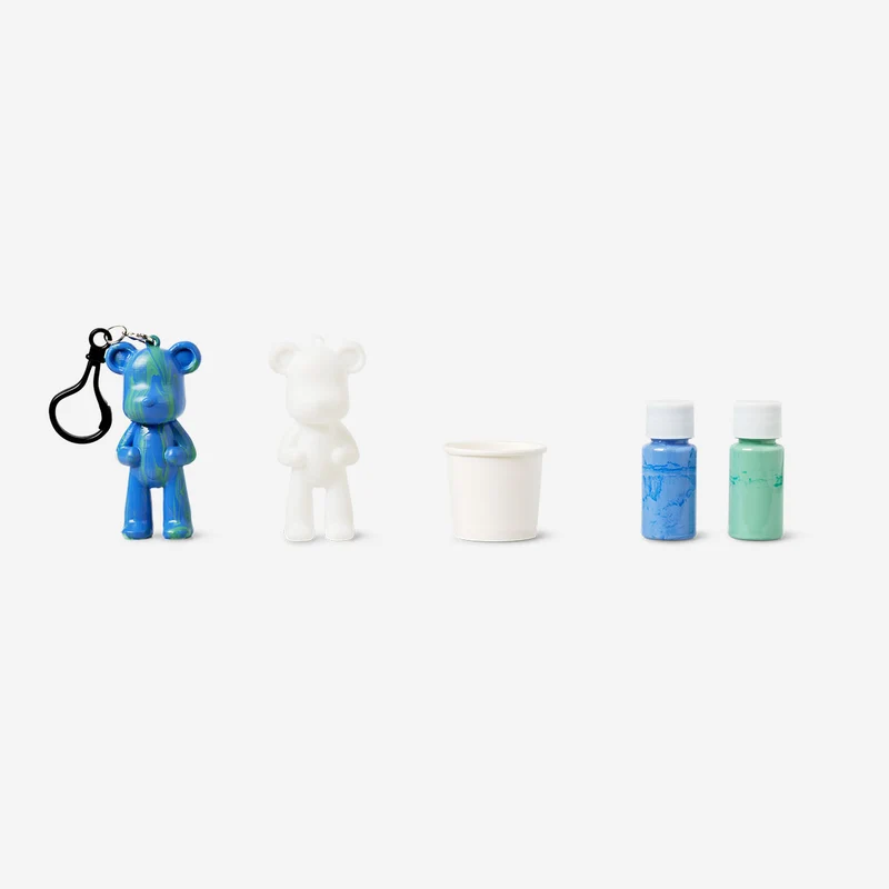 Collectable surprise - DIY pour art bear
