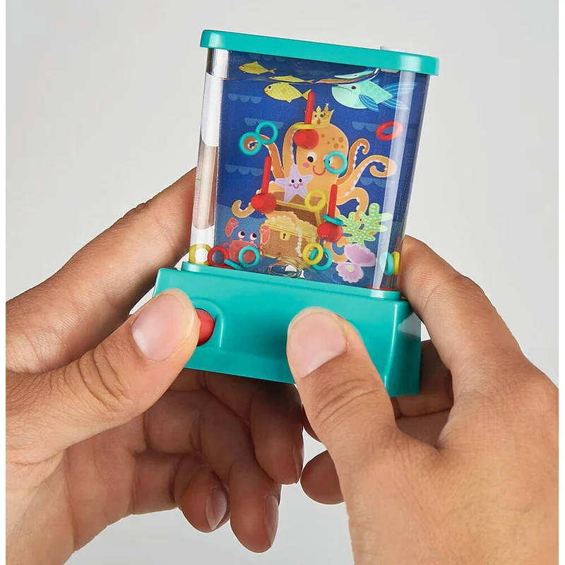 Juego de agua con anillas · Moses