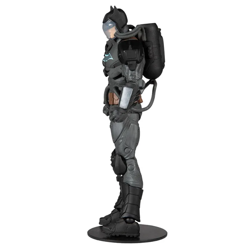 Figura Articulada Batman Hazmat Suit - DC Multiverse