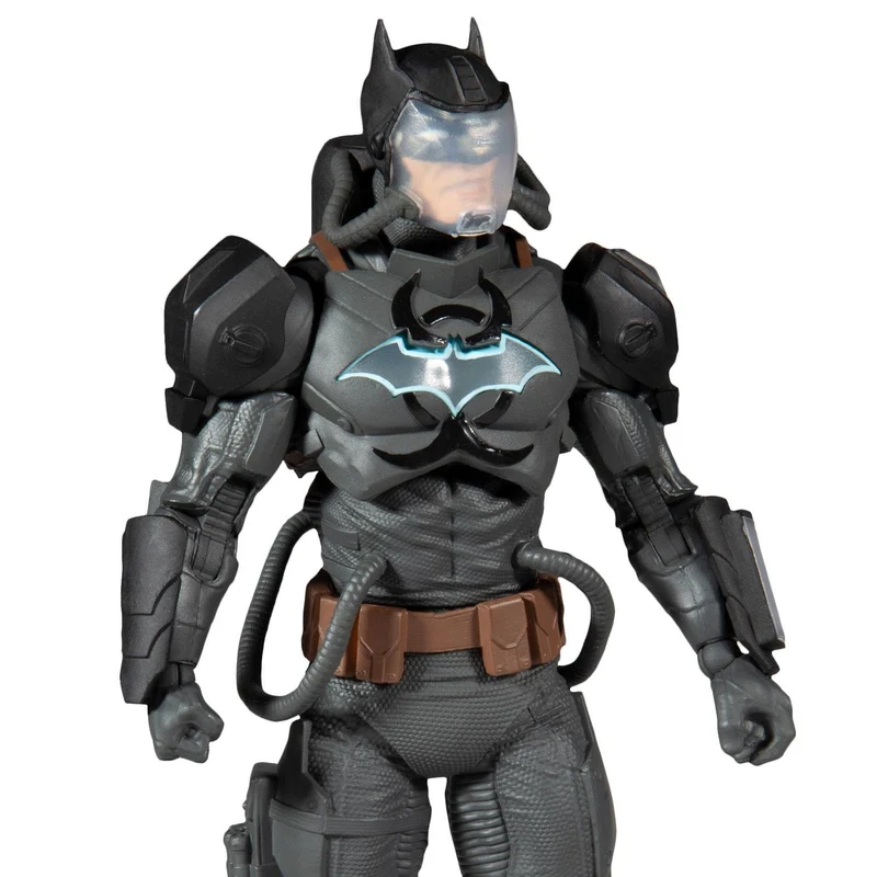 Figura Articulada Batman Hazmat Suit - DC Multiverse