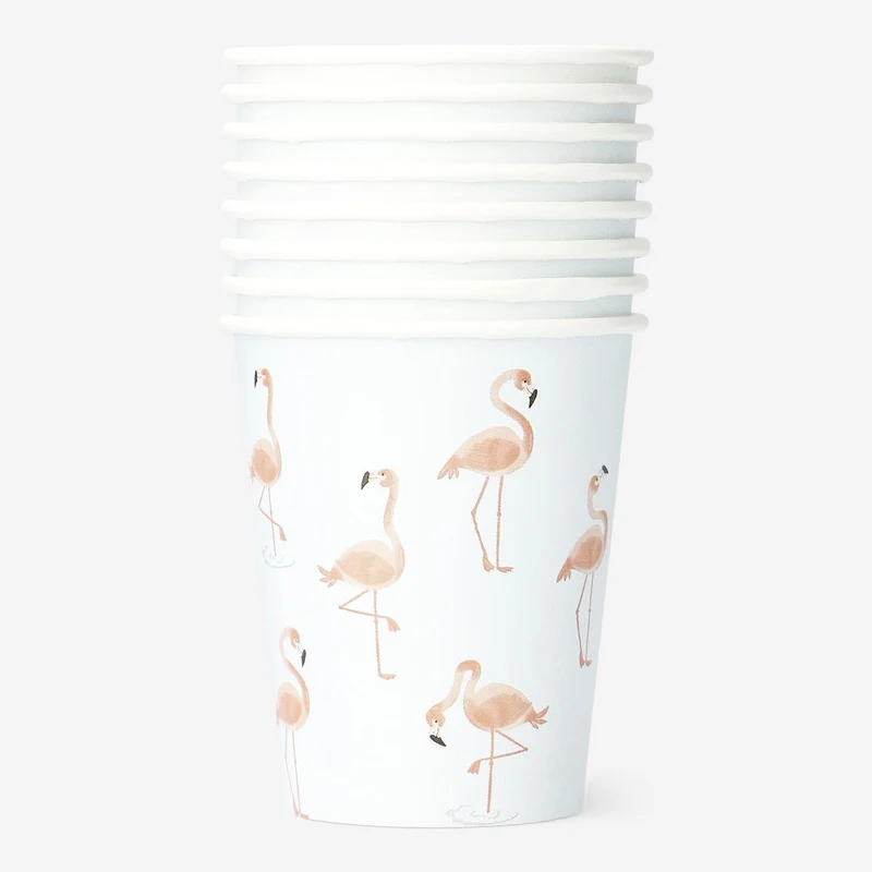 Disposable cups. 8 pcs